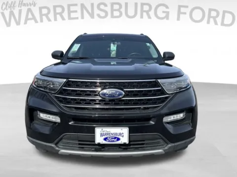 Photos of 2021 Ford Explorer XLT for sale in Warrensburg, MO at Warrensburg Ford