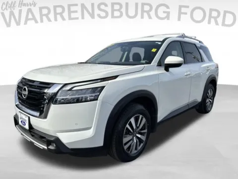 Another view of 2022 Nissan Pathfinder SL for sale in Warrensburg, MO at Warrensburg Ford