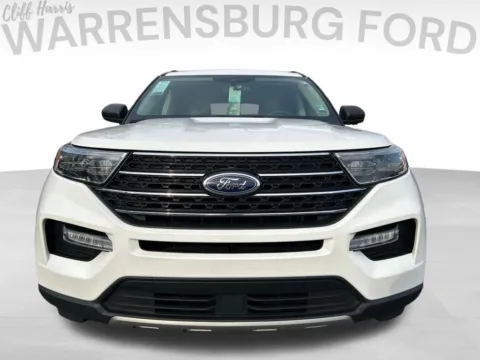 Photos of 2023 Ford Explorer XLT for sale in Warrensburg, MO at Warrensburg Ford