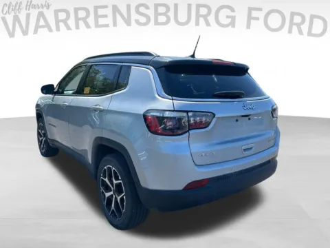 More photos of 2025 Jeep Compass Limited at Warrensburg Ford, MO