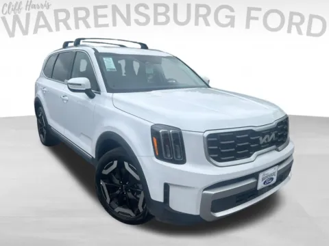 White 2025 Kia Telluride S for sale in Warrensburg, MO