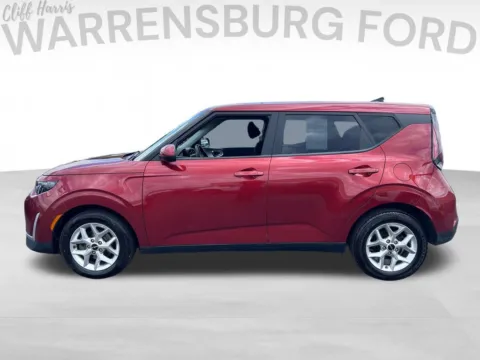 More photos of 2023 Kia Soul LX at Warrensburg Ford, MO