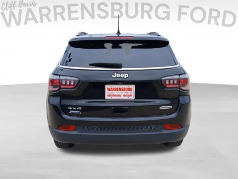 More photos of 2022 Jeep Compass Latitude Lux at Warrensburg Ford, MO