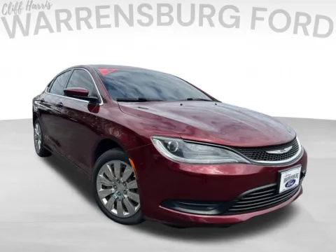 Red 2016 Chrysler 200 LX for sale in Warrensburg, MO