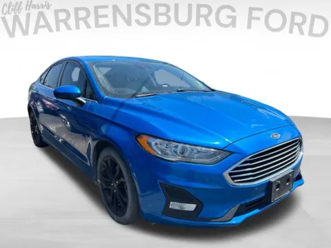 Blue 2019 Ford Fusion SE for sale in Warrensburg, MO
