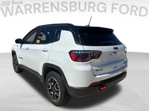 Another view of 2025 Jeep Compass Trailhawk for sale in Warrensburg, MO at Warrensburg Ford