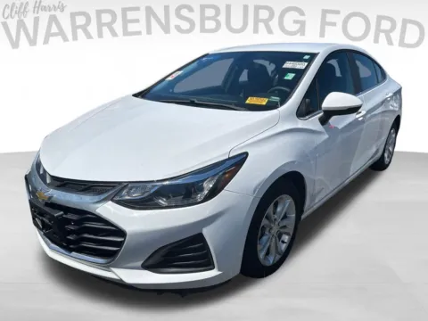 Photos of 2019 Chevrolet Cruze LT for sale in Warrensburg, MO at Warrensburg Ford