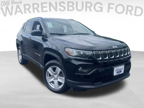 Black 2022 Jeep Compass Latitude for sale in Warrensburg, MO