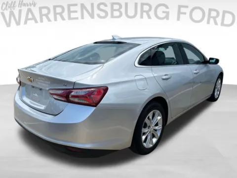More photos of 2022 Chevrolet Malibu LT at Warrensburg Ford, MO