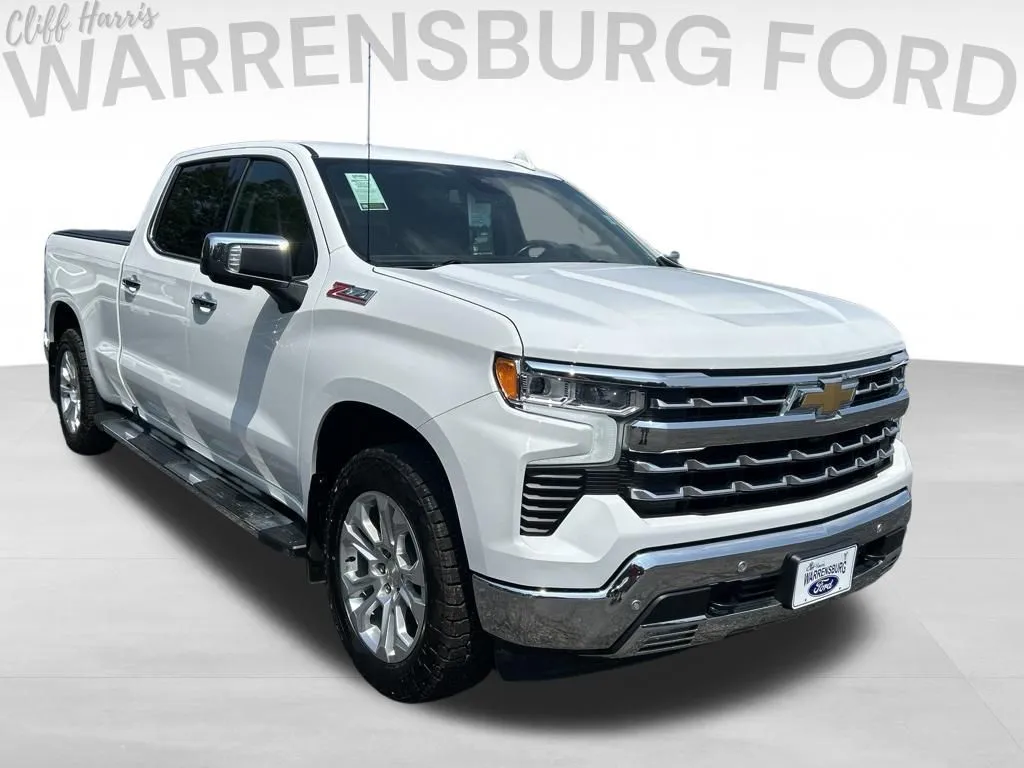 White 2024 Chevrolet Silverado 1500 LTZ for sale in Warrensburg, MO