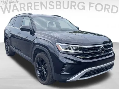 Black 2023 Volkswagen Atlas 3.6L V6 SE w/Technology for sale in Warrensburg, MO
