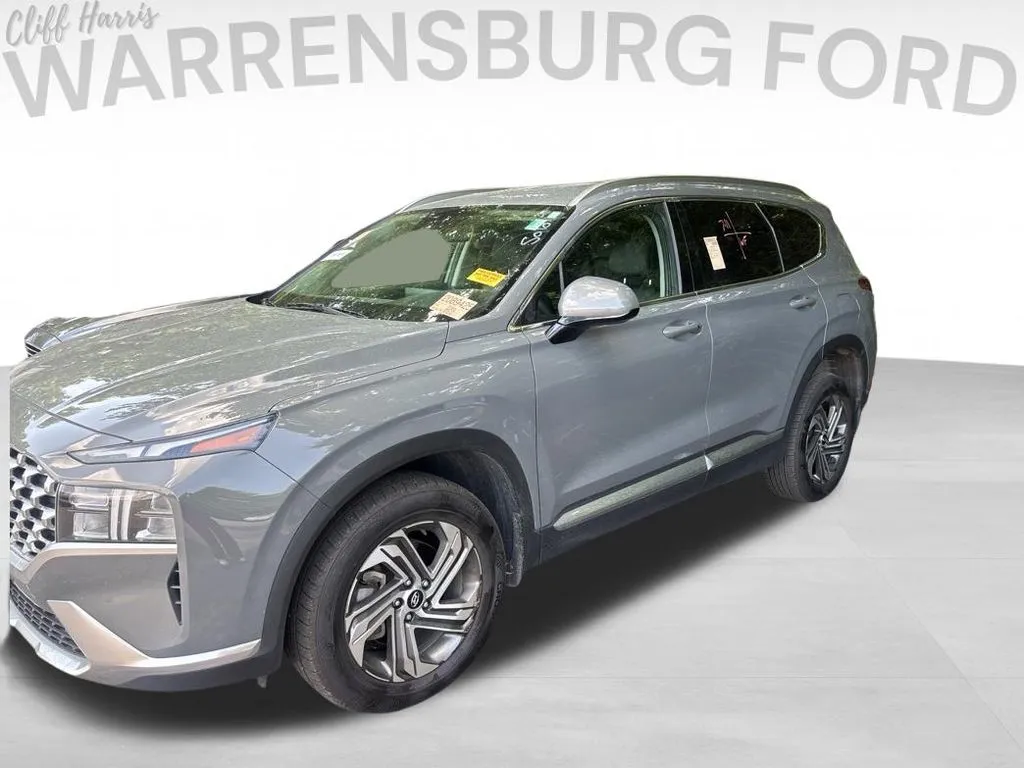 Gray 2022 Hyundai Santa Fe SEL for sale in Warrensburg, MO