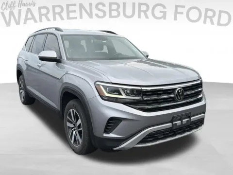 Silver 2022 Volkswagen Atlas 2.0T SE for sale in Warrensburg, MO