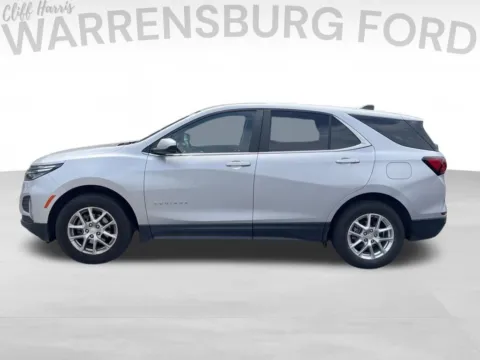 More photos of 2022 Chevrolet Equinox LT at Warrensburg Ford, MO