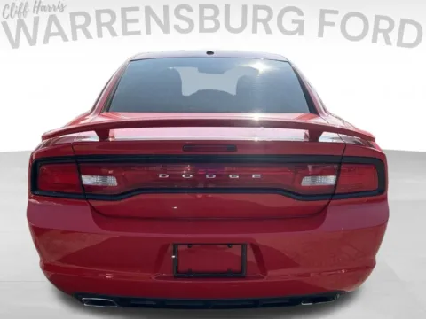 More photos of 2014 Dodge Charger SE at Warrensburg Ford, MO