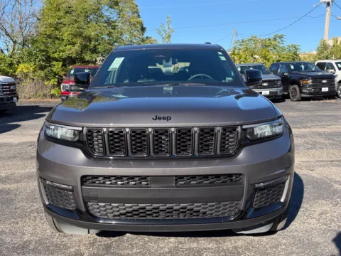 Photos of 2024 Jeep Grand Cherokee L Limited for sale in Warrensburg, MO at Warrensburg Ford