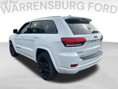 More photos of 2020 Jeep Grand Cherokee Altitude at Warrensburg Ford, MO
