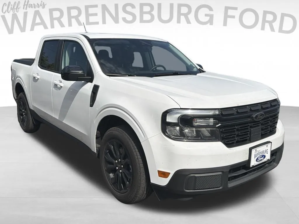 White 2024 Ford Maverick Lariat for sale in Warrensburg, MO