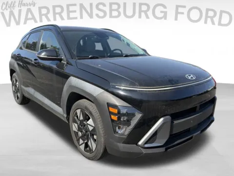 Black 2024 Hyundai Kona SEL for sale in Warrensburg, MO