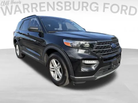Black 2021 Ford Explorer XLT for sale in Warrensburg, MO
