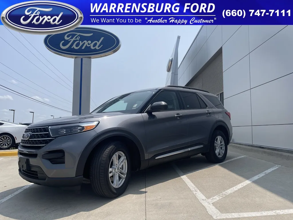 Gray 2023 Ford Explorer XLT for sale in Warrensburg, MO