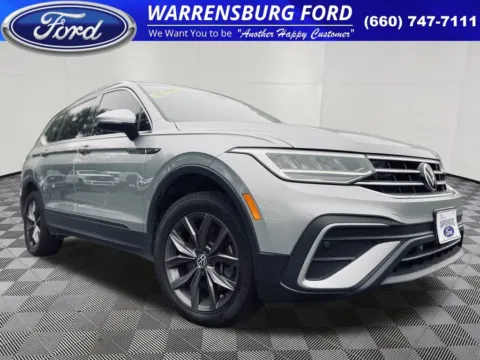 Silver 2023 Volkswagen Tiguan 2.0T SE for sale in Warrensburg, MO