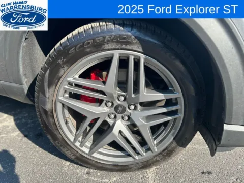 Another view of 2025 Ford Explorer ST for sale in Warrensburg, MO at Warrensburg Ford