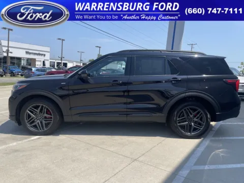 More photos of 2025 Ford Explorer ST-Line at Warrensburg Ford, MO