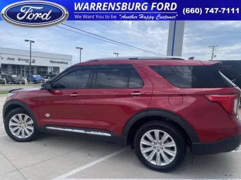 More photos of 2024 Ford Explorer King Ranch at Warrensburg Ford, MO