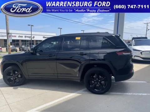 More photos of 2024 Jeep Grand Cherokee Altitude X at Warrensburg Ford, MO