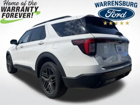 More photos of 2025 Ford Explorer ST-Line at Warrensburg Ford, MO