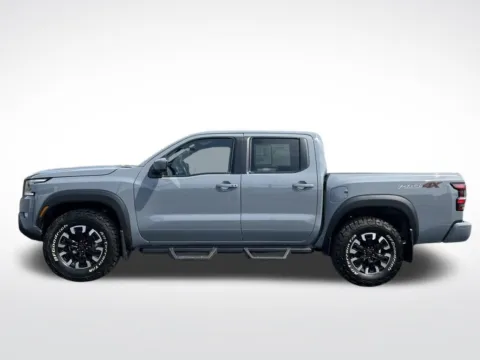 More photos of 2022 Nissan Frontier PRO-4X at Warrensburg Ford, MO