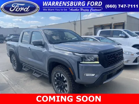 Gray 2022 Nissan Frontier PRO-4X for sale in Warrensburg, MO