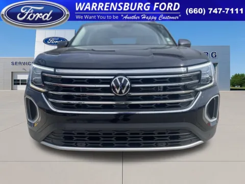 Another view of 2024 Volkswagen Atlas 2.0T SE w/Technology for sale in Warrensburg, MO at Warrensburg Ford