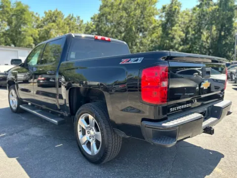 More photos of 2017 Chevrolet Silverado 1500 LT at Warrensburg Ford, MO
