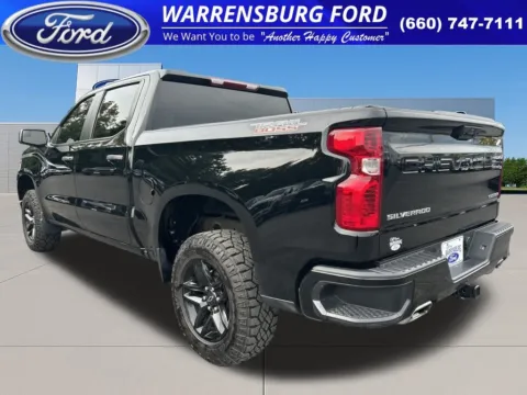 Another view of 2022 Chevrolet Silverado 1500 Custom Trail Boss for sale in Warrensburg, MO at Warrensburg Ford