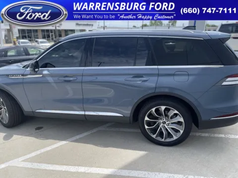 More photos of 2025 Lincoln Aviator Reserve at Warrensburg Ford, MO