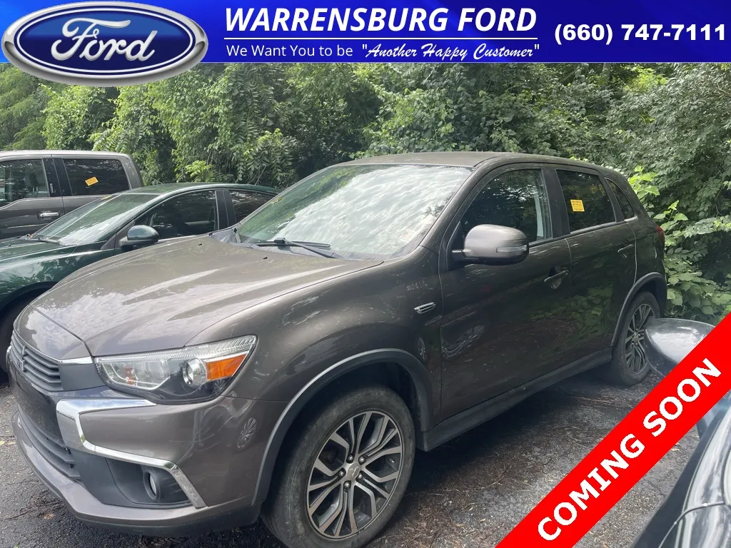 Brown 2017 Mitsubishi Outlander Sport SE for sale in Warrensburg, MO