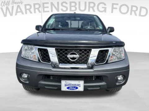 Photos of 2018 Nissan Frontier SV for sale in Warrensburg, MO at Warrensburg Ford