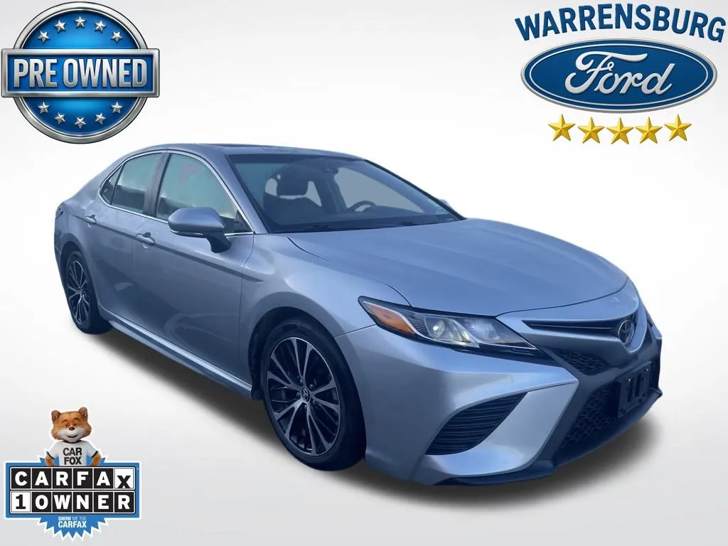 Silver 2018 Toyota Camry L for sale in Warrensburg, MO