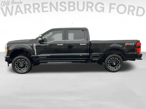 More photos of 2023 Ford F-250SD Platinum at Warrensburg Ford, MO
