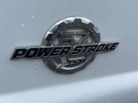 More photos of 2012 Ford F-250SD XLT at Warrensburg Ford, MO