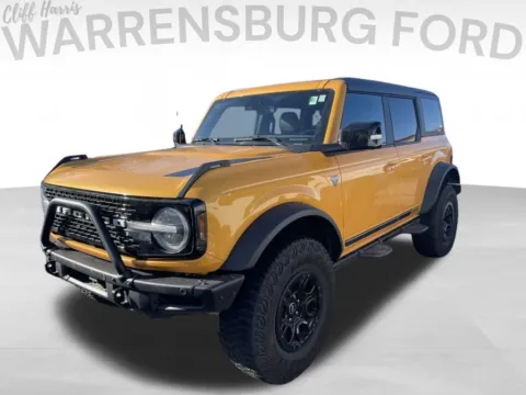 Photos of 2021 Ford Bronco First Edition for sale in Warrensburg, MO at Warrensburg Ford