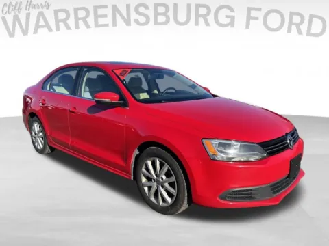 Red 2013 Volkswagen Jetta 2.5L SE for sale in Warrensburg, MO