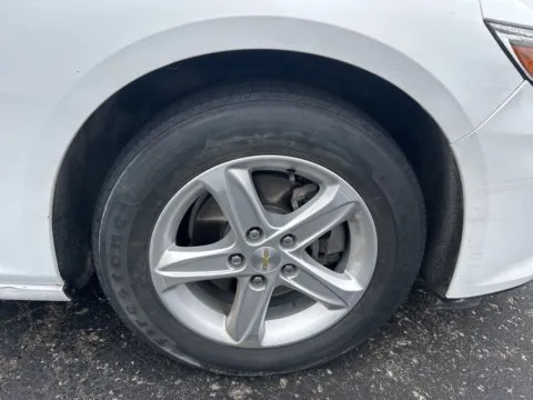 Photos of 2022 Chevrolet Malibu LS for sale in Warrensburg, MO at Warrensburg Ford