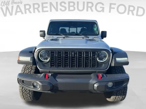 Photos of 2024 Jeep Gladiator Rubicon for sale in Warrensburg, MO at Warrensburg Ford