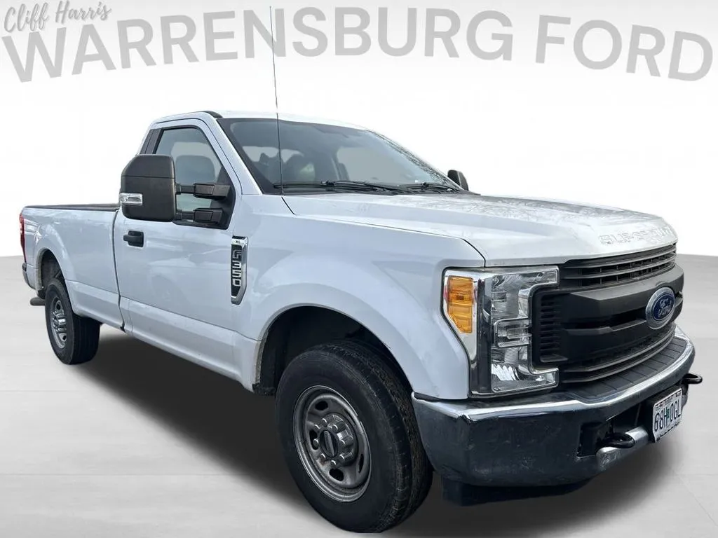 White 2017 Ford F-350SD XL for sale in Warrensburg, MO
