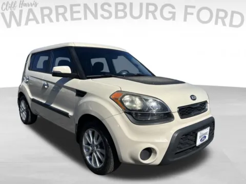 Beige 2013 Kia Soul Plus for sale in Warrensburg, MO