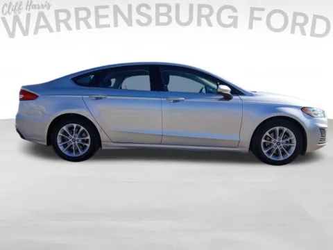 Photos of 2019 Ford Fusion SE for sale in Warrensburg, MO at Warrensburg Ford