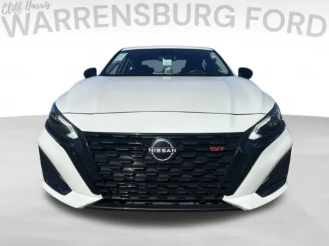 Photos of 2023 Nissan Altima 2.5 SR for sale in Warrensburg, MO at Warrensburg Ford